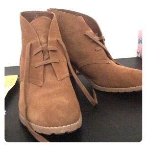 Heeled suede booties